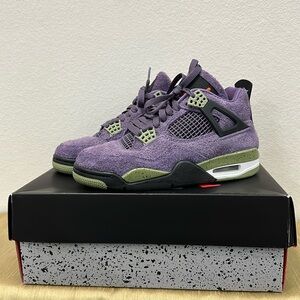 Nike Air Jordan Retro Sneakers